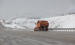 Yağmur, yüksek kesimlerde kar