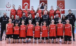 20 Yaş Altı Kadın Milli Voleybol Takımı, Ankara'da kampa girdi