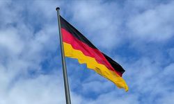 Almanya'da SPD'li göçmen kökenli milletvekilleri AfD'nin yasaklanması konusunun incelenmesini istedi