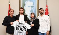 Beşiktaş, Semih Kılıçsoy'un sözleşmesini yeniledi