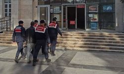 Jandarma ekipleri 7 suçluyu yakaladı
