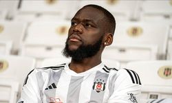 Beşiktaş'ta bir ayrılık daha! Onana'nın sözleşmesi feshedildi