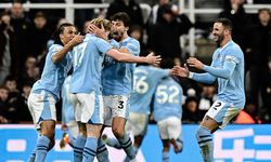 Manchester City uzatmada sevindi