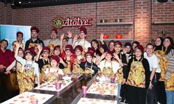 Anadolu Efes’in "One Team" projesinin katılımcıları, çikolata atölyesinde bir araya geldi