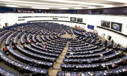 Avrupa Parlamentosu'nda casus yazılım paniği