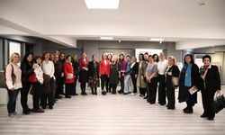 CHP’li Mutlu kadınlarla buluştu: Baskılara karşı direnmeye devam edeceğiz
