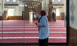 Körfez'de ibadethaneler Ramazan ayına hazırlanıyor