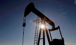 OPEC'in petrol üretimi ocakta azaldı!