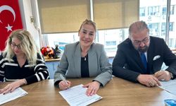 DEVA Partisi İzmir Büyükşehir Belediye Başkan Adayı Karaosmanoğlu: Kadın adaylarımızla İzmir’de fark yaratıyoruz
