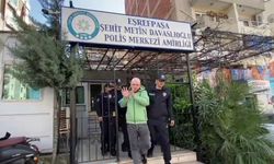 İzmir'de cinayet zanlısı ve yağmacı kıskıvrak yakalandı