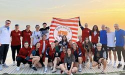 Bornova Hitabspor, Turkcell Kadın Futbol Süper Ligi'ne yükseldi