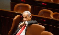 Netanyahu baskı altında