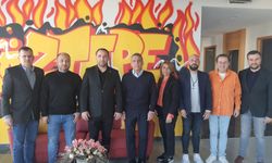 TSYD İzmir Şubesi'nde yeni yönetim sahaya indi