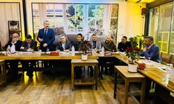 AK Partili Bakırlı muhtarlara projelerini anlattı