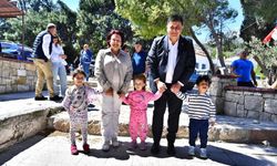 Başkan Tugay Karaburun'un köylerini ziyaret etti