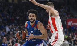 Anadolu Efes, Kızılyıldız'ı farklı yenerek play-in'i garantiledi