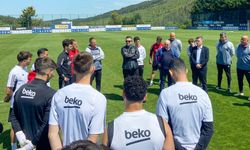 Beşiktaşlı yöneticiler, futbol A takımıyla buluştu