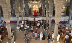 Diyarbakır’da seçim nedeniyle ertelenen ‘Paskalya bayramı’ kutlandı