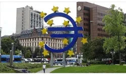 Euro Bölgesi'nde resesyon sona erdi