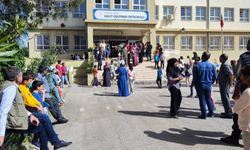 Siverek’te Bursluluk Sınavı'na 8 bin 274 öğrenci katıldı