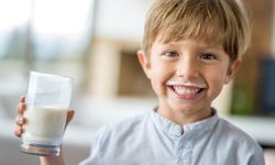 Süt tüketiminin dişleri güçlendirmesi