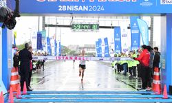 Türkiye İş Bankası 19. İstanbul Yarı Maratonu'nu erkeklerde Hicham Amghar, kadınlar Sheila Chelangat kazandı