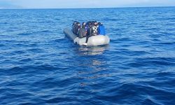 Ayvalık açıklarında 36 düzensiz göçmen kurtarıldı