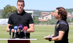 Göztepe sportif direktörü Mance süper lig için açıklamalarda bulundu