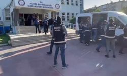 İzmir'de yasa dışı silah operasyonu: 7 tutuklama