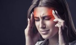 Migreni tetikleyen faktörler: Baş ağrısını önlemenin yolları