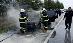 Seyir halindeyken yanan araç kullanılamaz hale geldi
