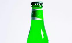 Soda şişeleri neden hep yeşildir! Bir nedeni var...
