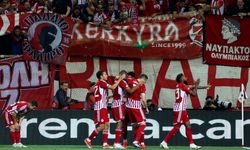 UEFA Konferans Ligi'nde Olympiakos finale adını yazdırdı