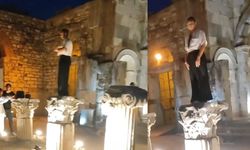 Efes Antik Kenti’ndeki o görüntüler sosyal medyada tepki topladı
