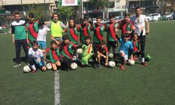 Bostanlıspor, yaz spor okullarını açtı: Karşıyaka gençlerine spor ve eğitim fırsatı