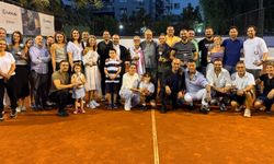 Biz Bize Tenis Turnuvası’nda keyifli final! Emre Sarıgedik: Öncü ve lider kulübüz