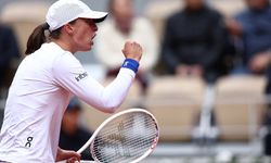 Roland Garros'da favori raketler sürpriz yaşamadı