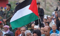 Yemen'de bayram namazının ardından Gazze'ye destek gösterisi düzenlendi