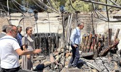CHP Genel Başkanı Özel, İzmir'de orman yangınlarına ilişkin konuştu