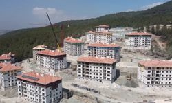 Bahçe'de deprem konutlarında kaba inşaatın yüzde 70'i tamamlandı