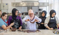 Konak’ın en tatlı kursu: Mutluluk ve istihdam sağlıyor