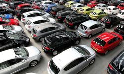 Otomotiv sektöründen önemli uyarı: Ağustos'ta otomobil fiyatlarına büyük zam geliyor