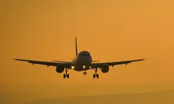 Hava yolu şirketi Air India, Tel Aviv'e uçuşlarını askıya alma kararını uzattı