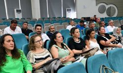 Bornova’da muhtarlara kent konseyi semineri düzenlendi