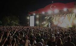 İzmir’de 30 Ağustos Zafer Bayramı coşkuyla kutlanıyor: Bugün hangi konserler var?