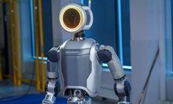 İnsansı robot Atlas'tan şaşırtıcı performans