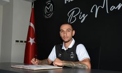 Manisa FK, Mustafa İnan ile anlaştı: Genç orta saha oyuncusu 2 yıl için imza attı