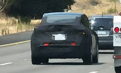 Yeni Tesla Model Y üzerindeki sır perdesi aralanıyor