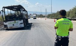 İzmir-İstanbul seferini yapan yolcu otobüsü seyir halindeyken alev alev yandı| İçinde 41 yolcusu vardı...