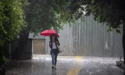 Meteoroloji uyardı| İstanbul için gök gürültülü sağanak uyarısı